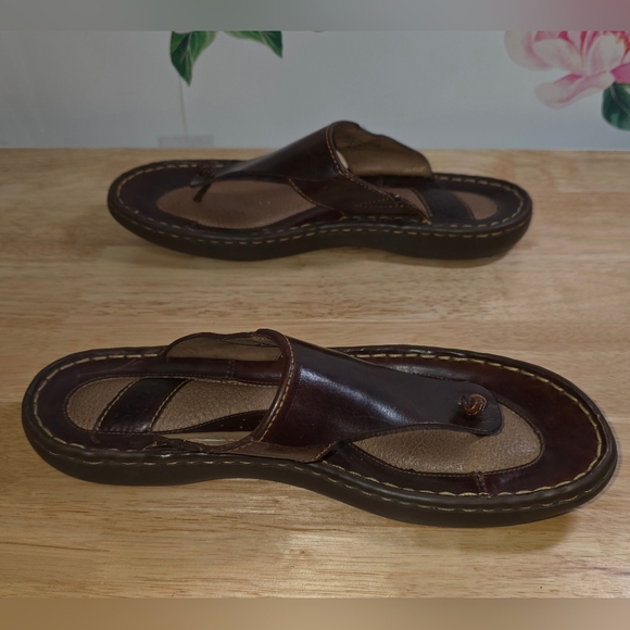 Born Hand Crafted Leather Thong Sandals Size 9 - Picture 3 of 9